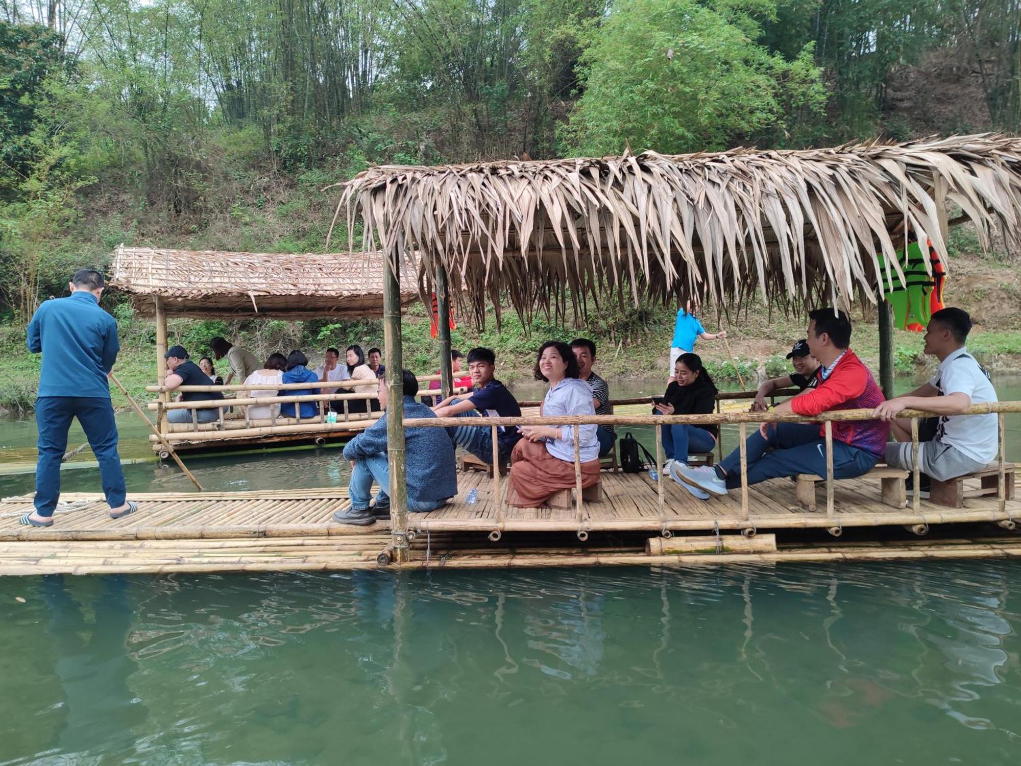 Pu Luong Homestay & Tours Huong Ba Thuoc Ngoại thất bức ảnh